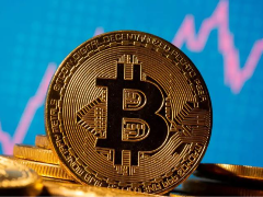 ETF资金回流与空头承压，比特币下一目标指向何处？