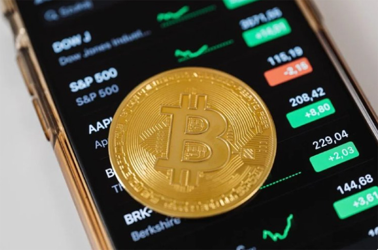 比特币做多详解：机制解析与风险控制全指南