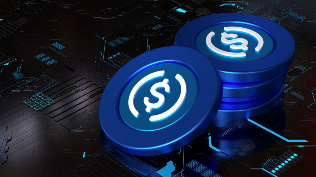稳定币PK：USDT、USDC、RLUSD、AUSD与USDGO全面对比