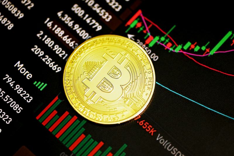 揭秘加密圈“上新”竞速：哪些交易所最快？选币避坑指南
