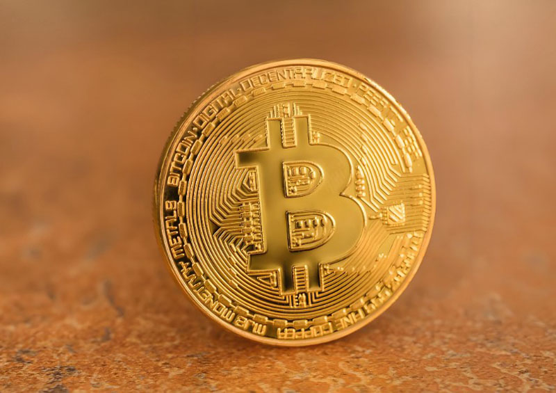 比特币（BTC）一度跌破10万美元 为何跌跌不休 牛市走了吗