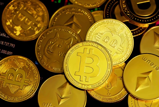加密货币新手指南：从零基础到掌握交易核心