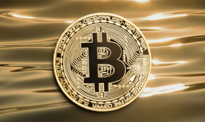 比特币（BTC）依然存在价格新低风险，下行压力不减