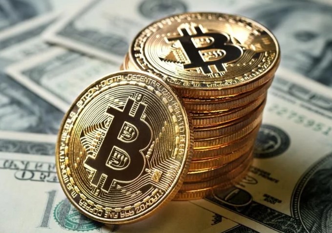 比特币（BTC）三月初回暖走势，价格在70000美元徘徊，底部尚未到达