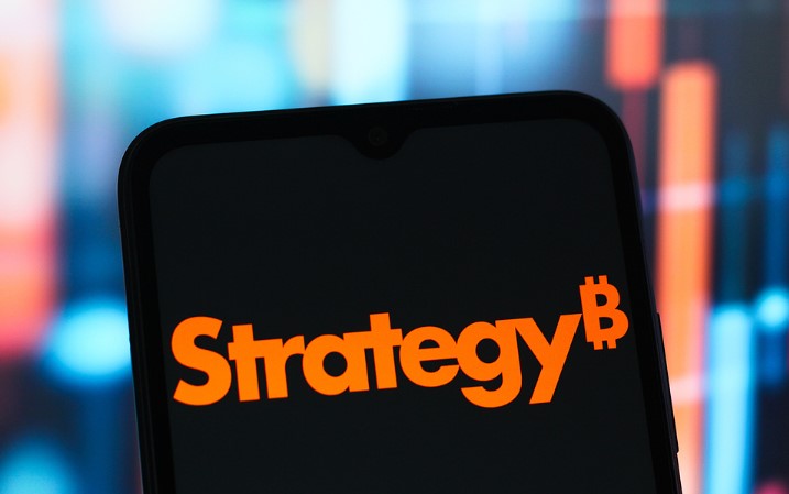 比特币最大企业持币者持续倒货！微策略Strategy上周抛售1690枚BTC，套现约1.08亿美元