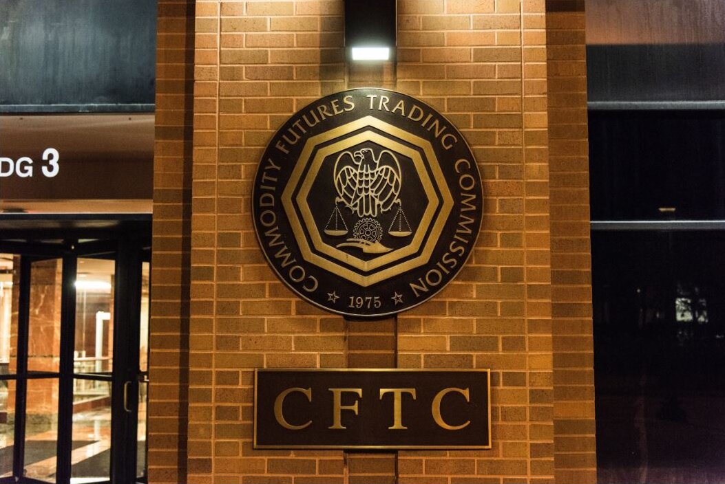 美国加密监管再起波澜：CLARITY法案受挫，CFTC提交加密监管草案